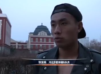 共同生活朋友的女朋友